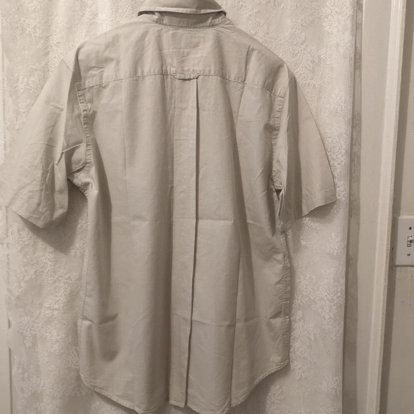 3/$20 Woolworths short sleeve light khaki shirt - Picture 8 of 11